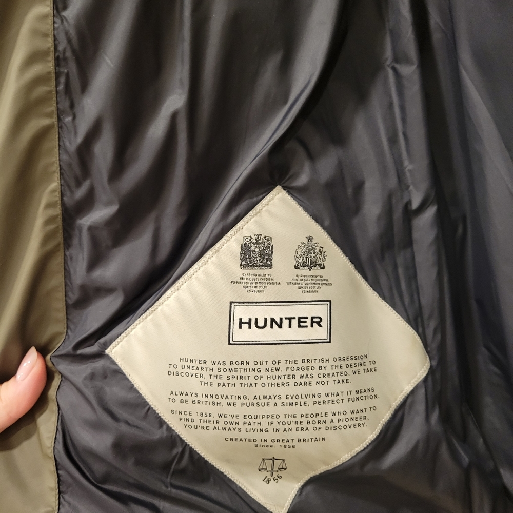 Hunter Dark Green Puffy Waterproof  Winter Coat - Picture 6 of 7